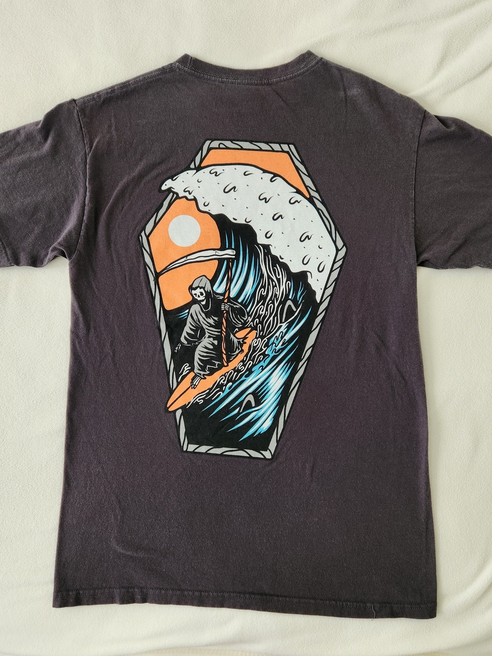 Call Your Mother Surf T Shirt Size Medium Preowned Excellent Condition
